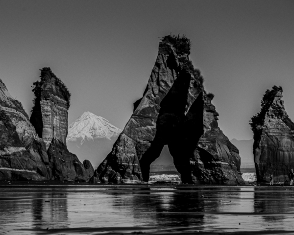 Simon Raine, Mt Taranaki and The Three Sisters, 2018