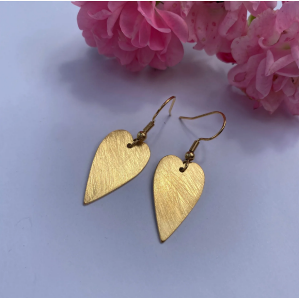 Amour YG Small Earrings - Image 2